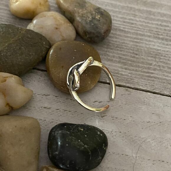 Knot Sterling Silver Toe Ring - Picture 4 of 4